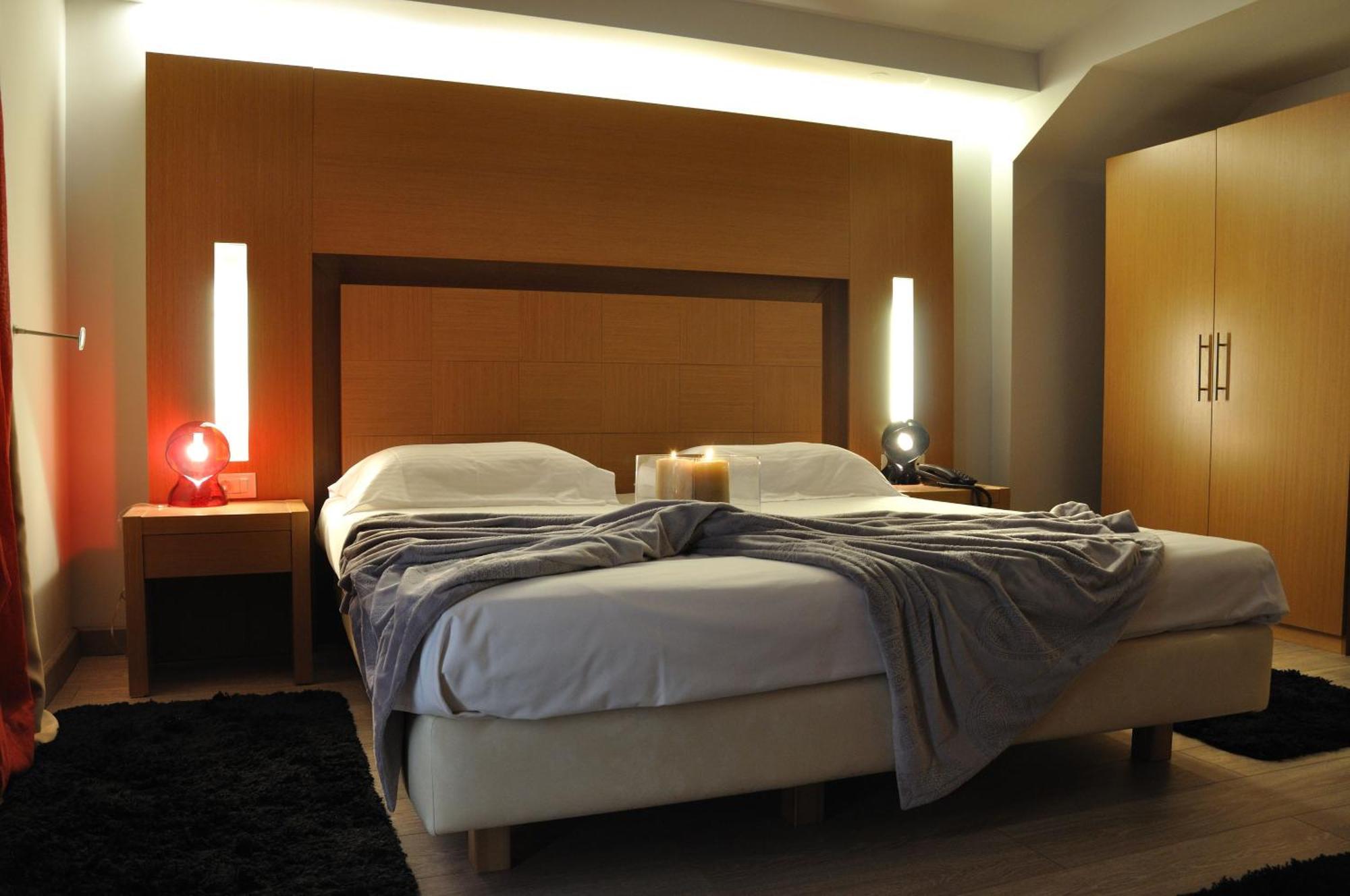 Superior Double Room,1580425125:JPEG